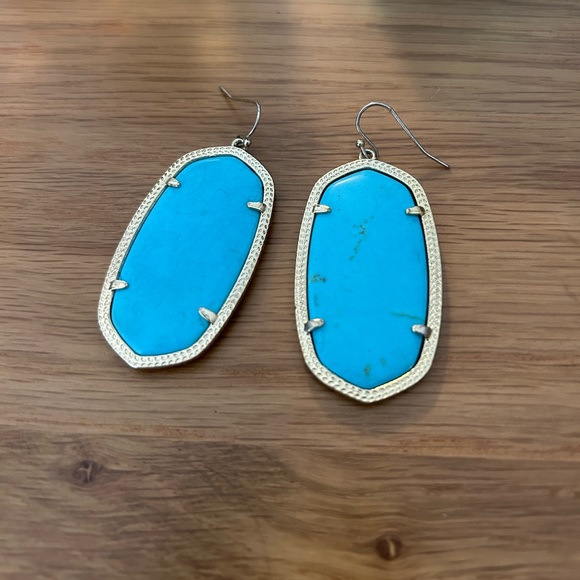 Kendra Scott Turquoise Danielle Gold Earrings - Picture 2 of 2